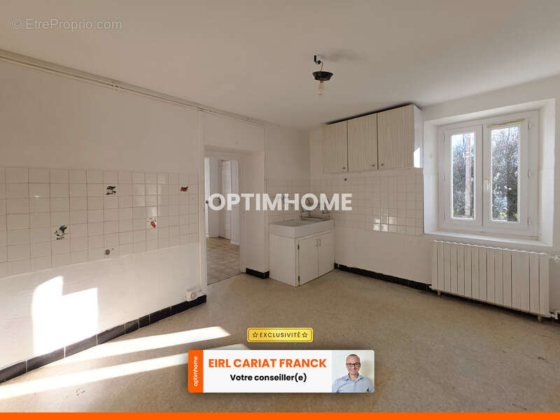 Maison à LE GRAND-BOURG