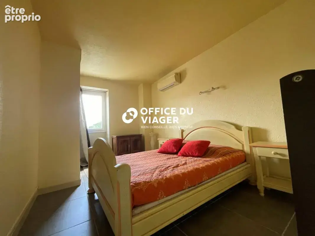 Maison - 5 pièces - 210 m² - photo 11