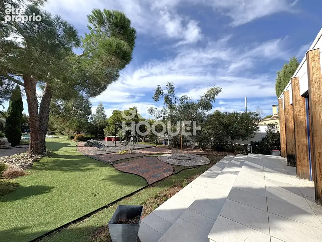 Élégante propriété familiale avec piscine - photo 3