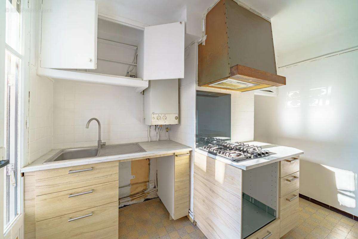 Appartement à MARSEILLE-8E