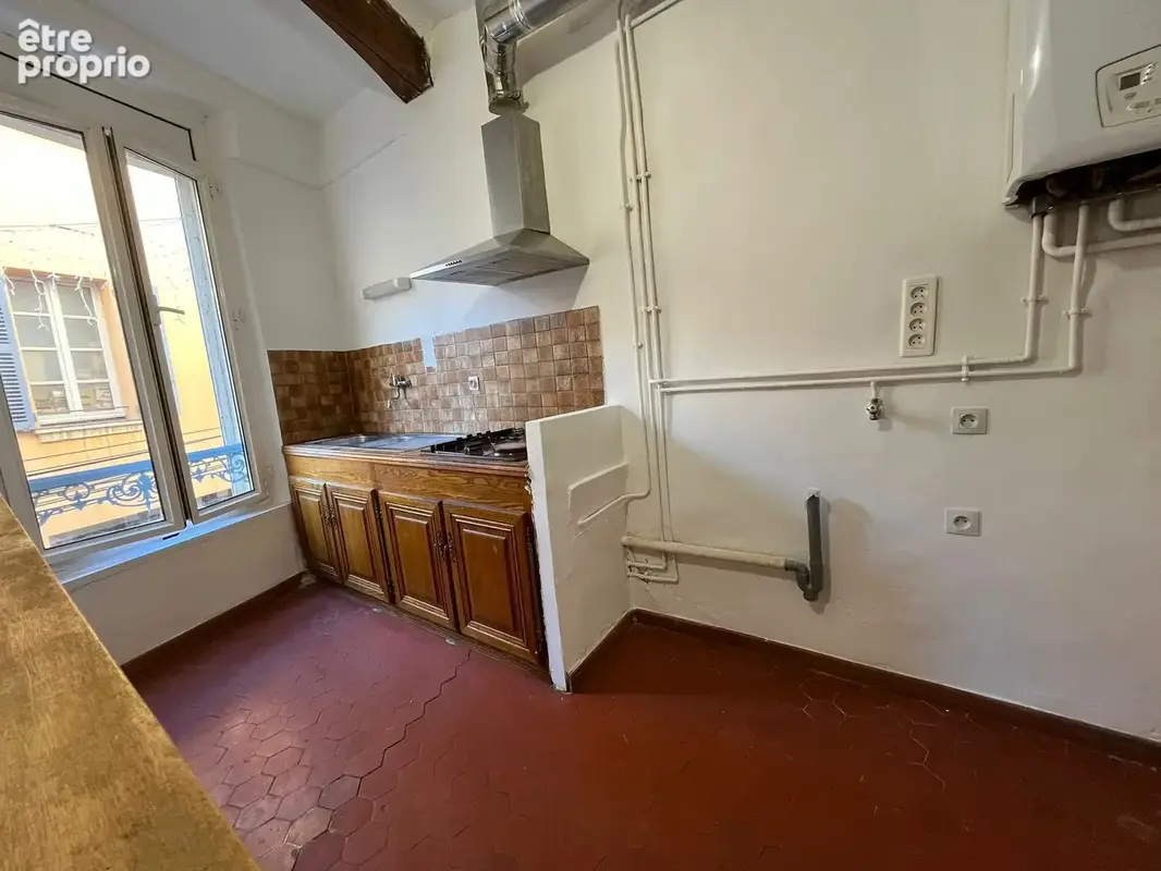 Grand T2 de charme de 58m2 au coeur de la Seyne sur Mer - photo 6