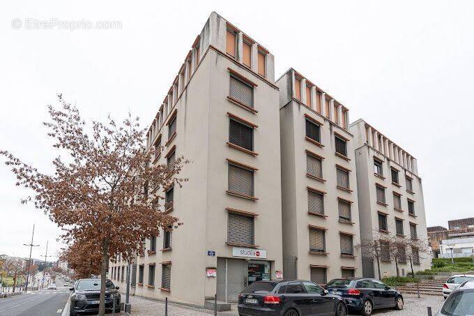 Appartement à LYON-9E