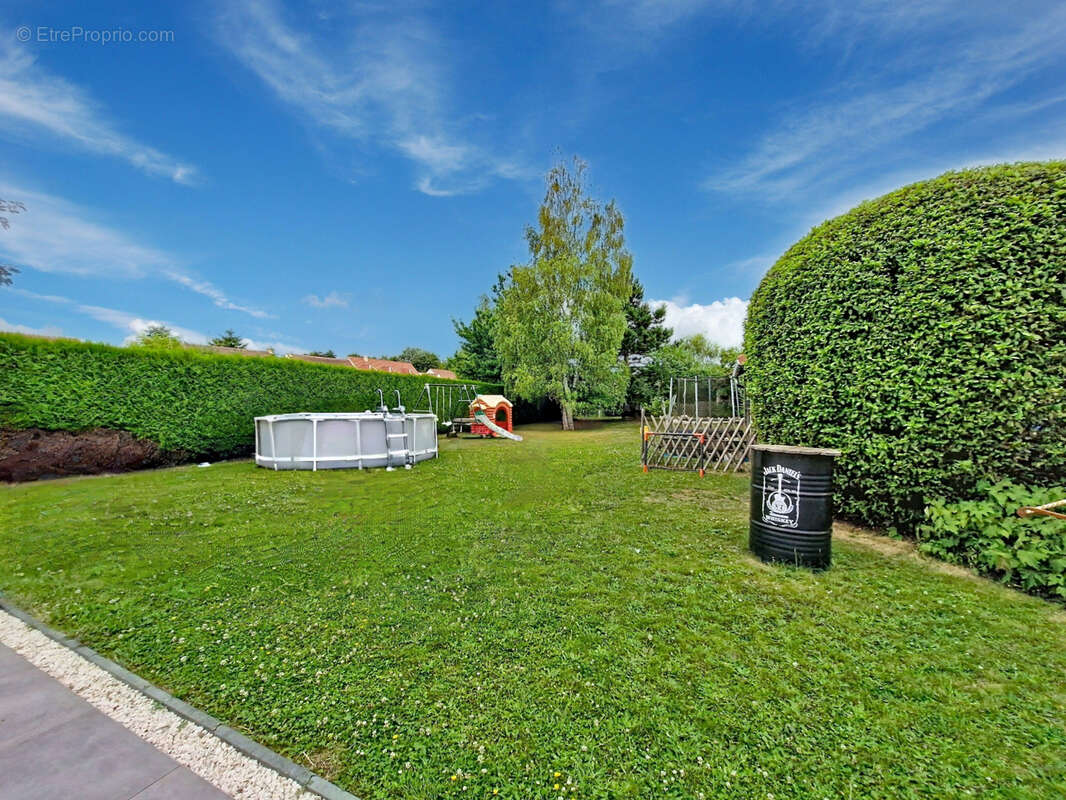 Maison à MARINES