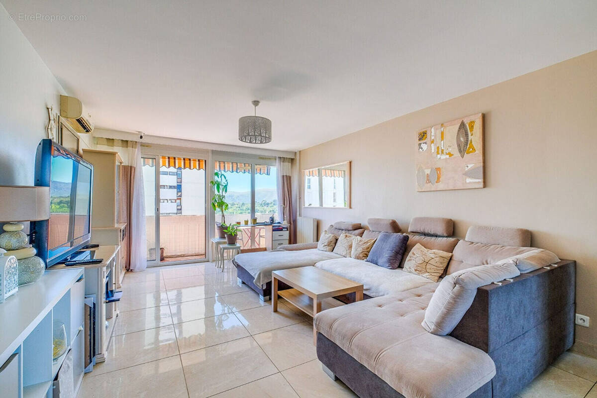 Appartement à MARSEILLE-13E