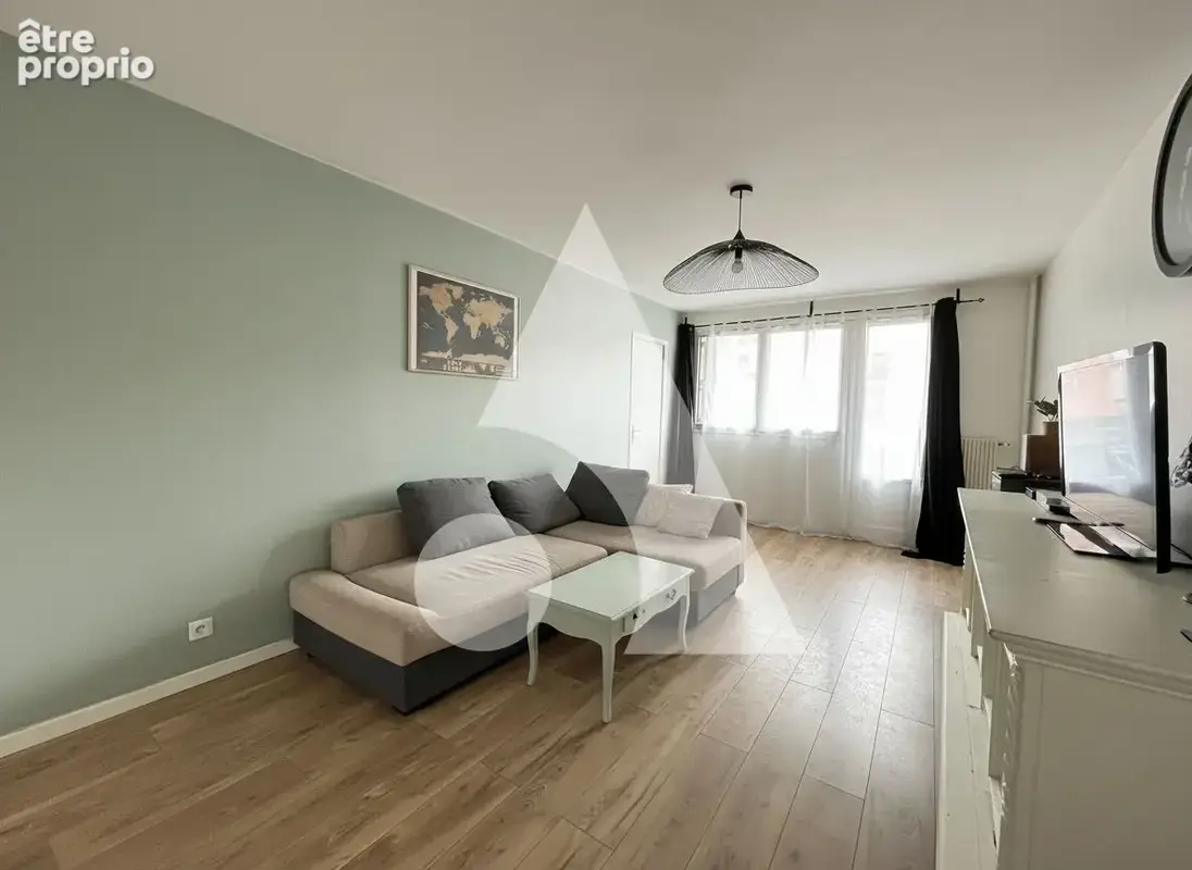 Appartement à EPINAY-SUR-SEINE