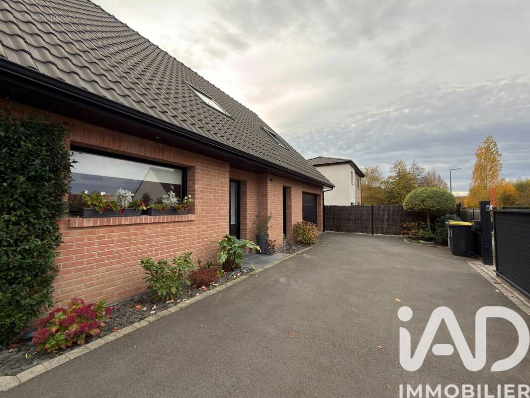 Photo 1 - Maison à GENECH