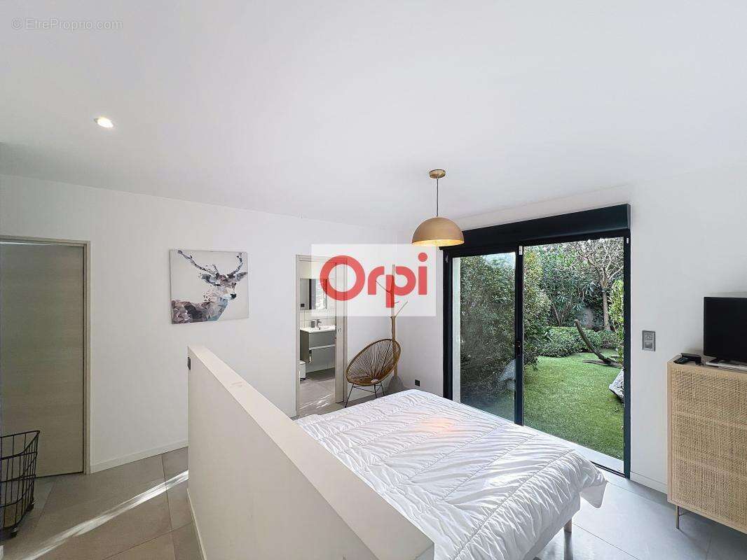 Maison à PORTO-VECCHIO