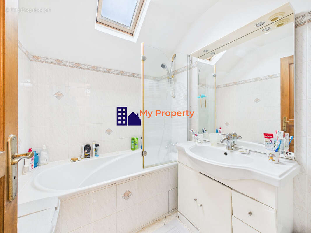 Maison à CARRIERES-SUR-SEINE