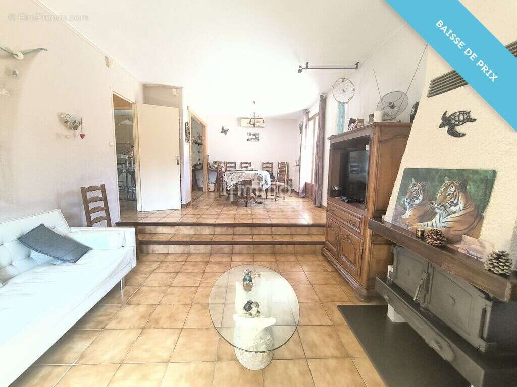 Maison à THEZAN-DES-CORBIERES