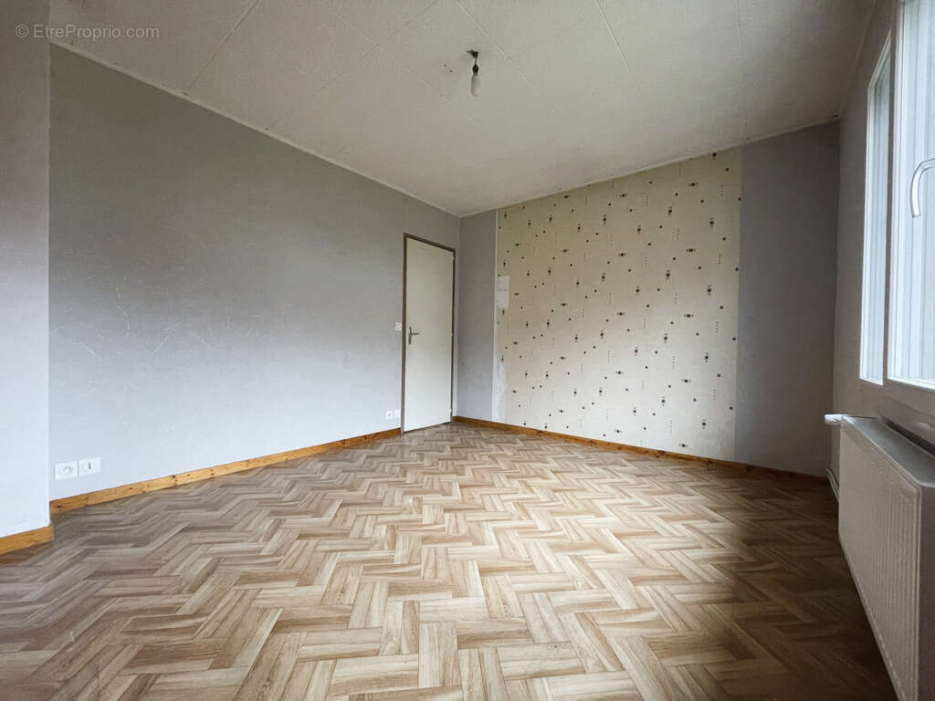 Appartement à DOMENE