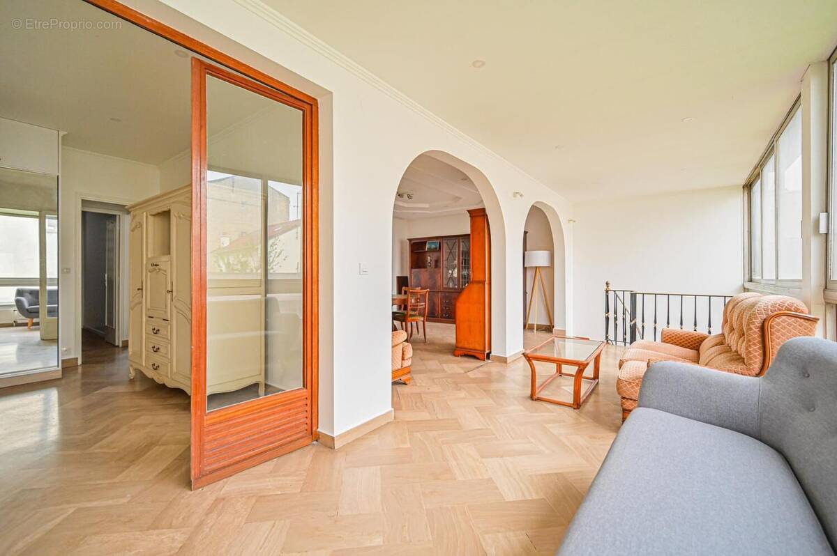Photo 1 - Maison à MAISONS-ALFORT