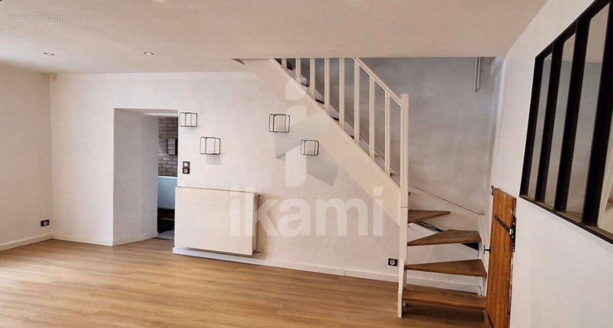 Maison deux chambres - sainte-mesme - photo 4