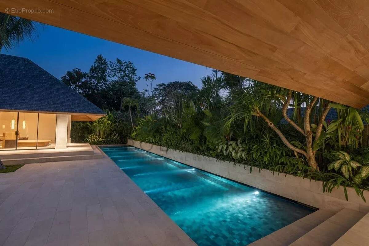 Villa exceptionnelle de 5 chambres à Pererenan  Vie en un seul niveau spacieuse et piscine privée de 20 mètres (Villa B) - photo 23