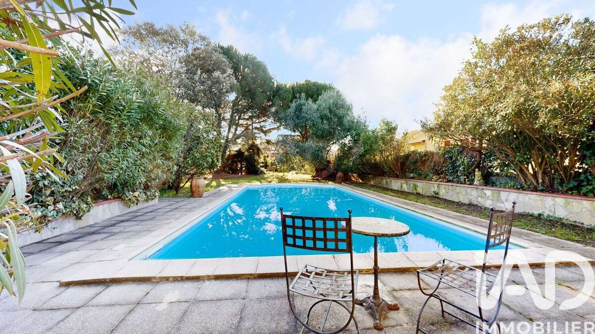 Maison 340 m² à Balma  - photo 2