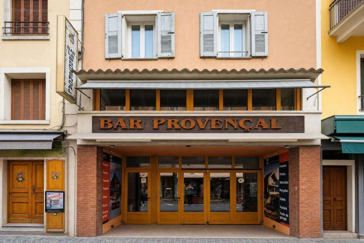 Appartement de 198 m² à Barcelonnette - Loué - photo 7