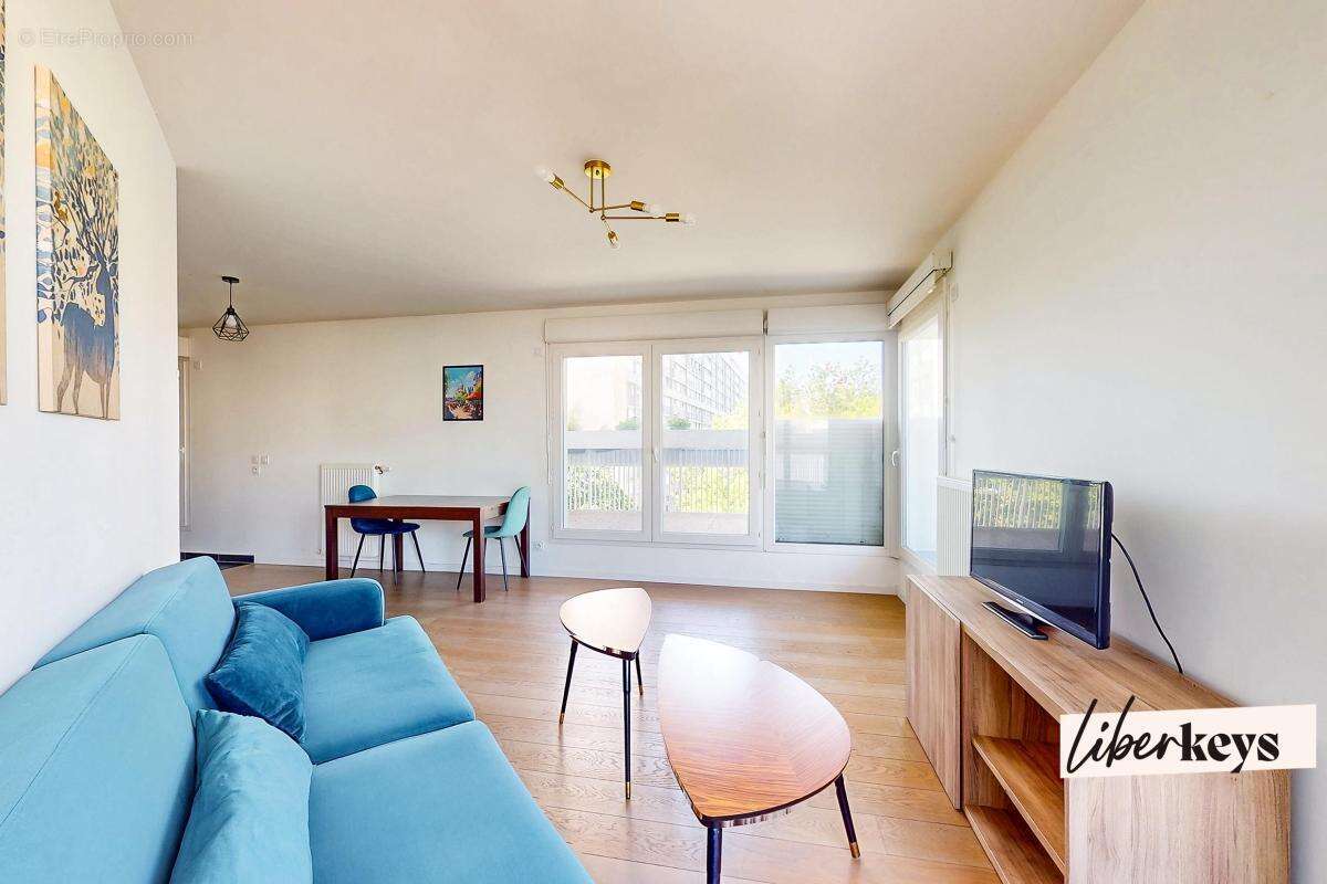 Appartement à GENNEVILLIERS