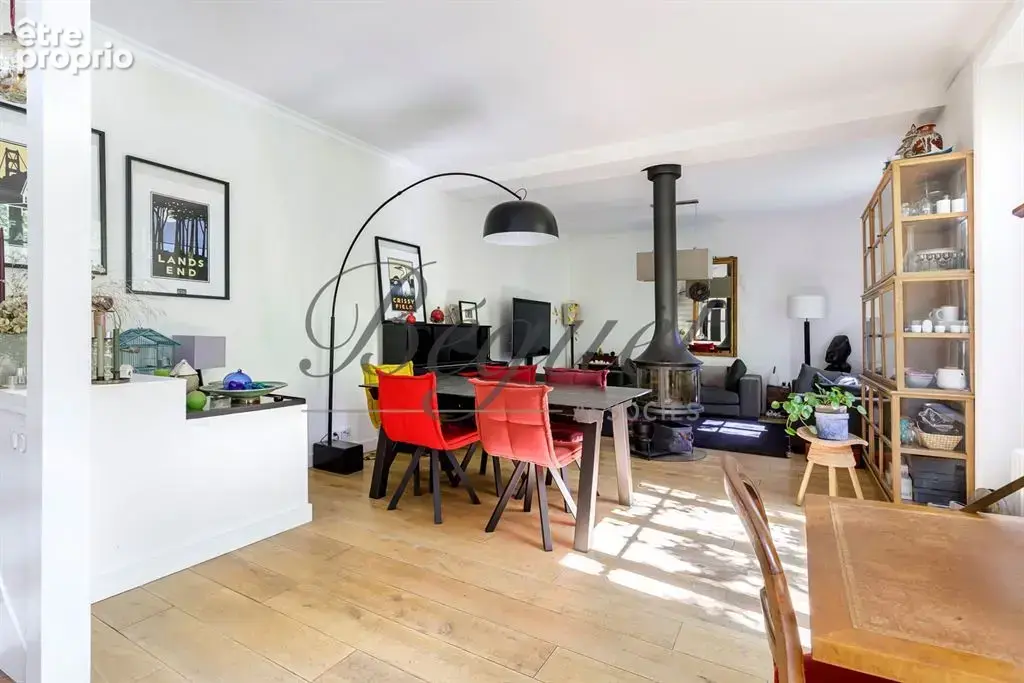 Paris 14e (75014), quartier Alésia — Maison familiale de 170 /207 m² avec terrasse, studio indépendant et stationnement - photo 4