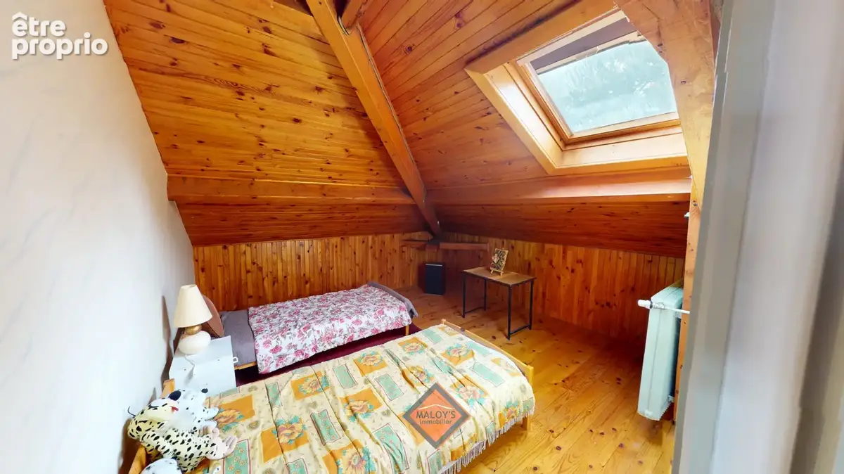 Maison familiale 378m2 avec piscine chauffée, vue panoramique et grand terrain - photo 13