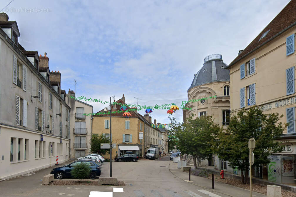 Appartement à GRAY