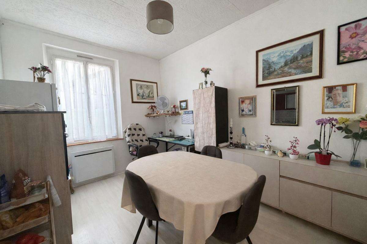 Appartement à COMPIEGNE