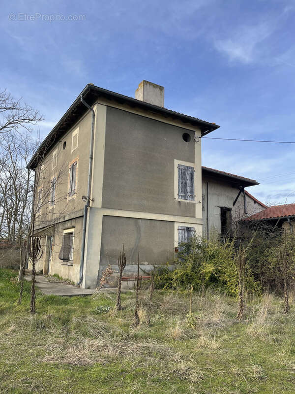 Maison à SAINT-ELIX-LE-CHATEAU