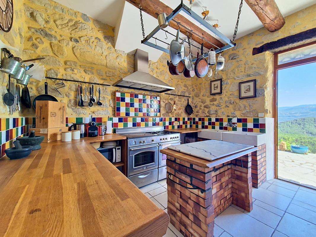Maison 204 m² à La Penne  - photo 10