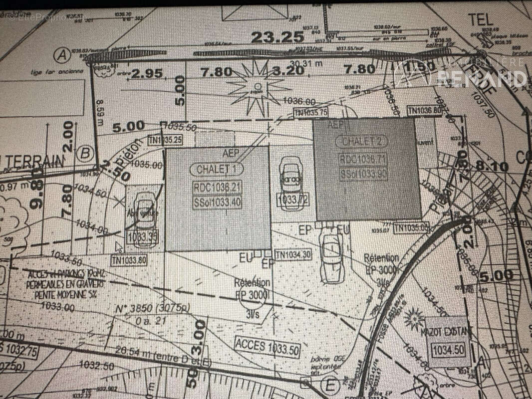 Terrain à ARACHES-LA-FRASSE