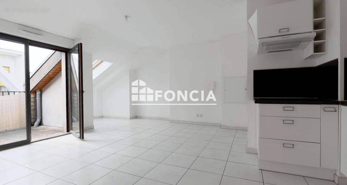 Appartement à RIS-ORANGIS