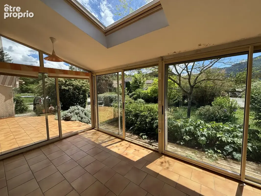 Maison 6 pièces 112 m² à vendre à Die (26150) - photo 2