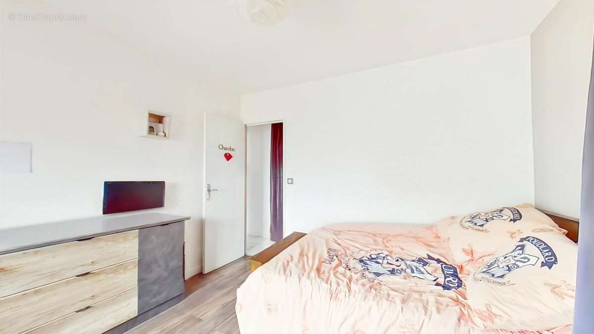 Appartement à RILLIEUX-LA-PAPE