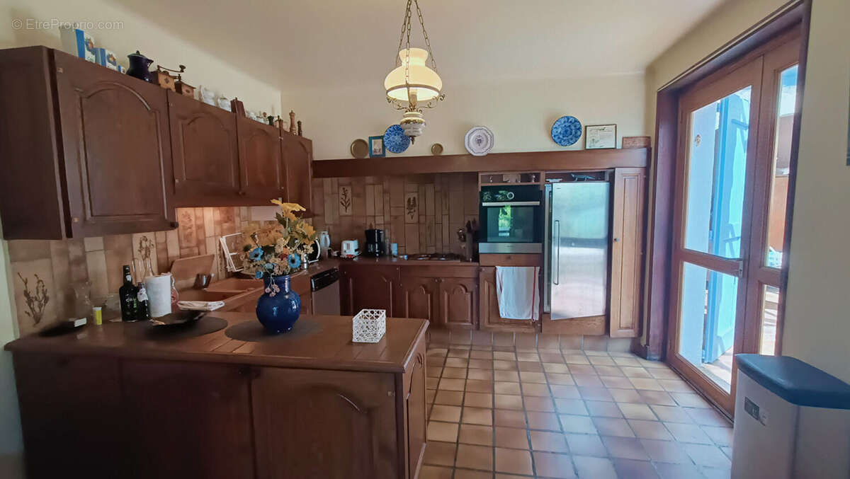 Maison  provençale Millau 7 pièces avec terrain proche centre ville 192m2 - photo 5