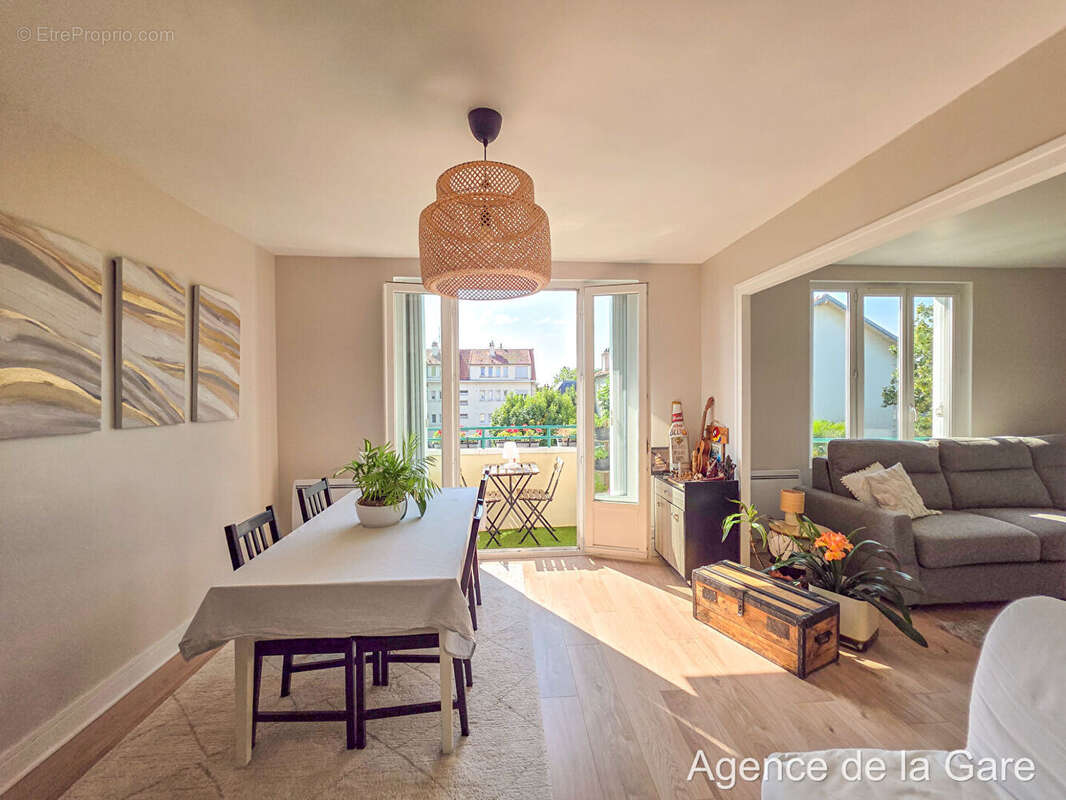 Appartement à MAISONS-LAFFITTE
