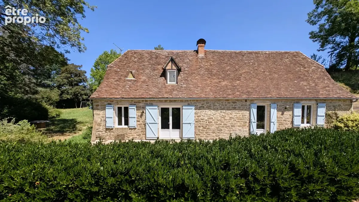 Maison en pierre et sa grange sur terrain arboré - photo 3
