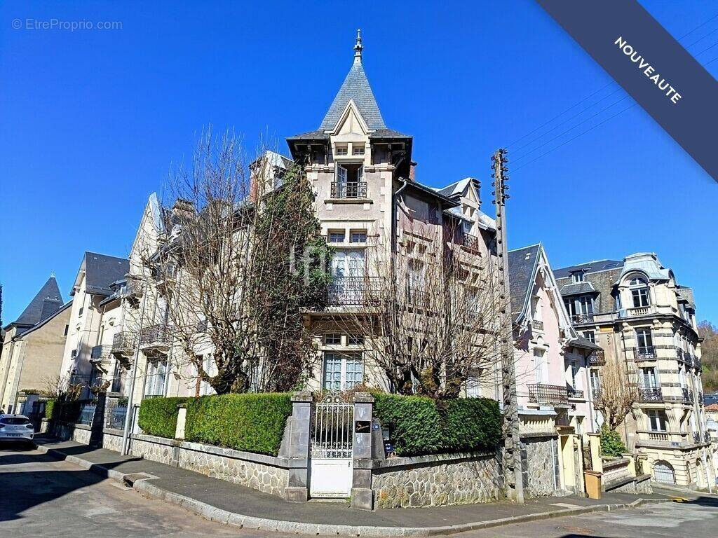 Maison à LA BOURBOULE