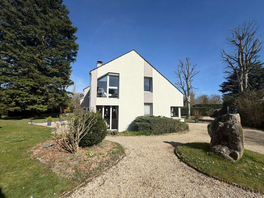 Maison à BOIS-LE-ROI