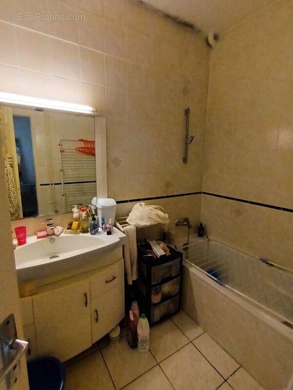Appartement à MONTCEAU-LES-MINES