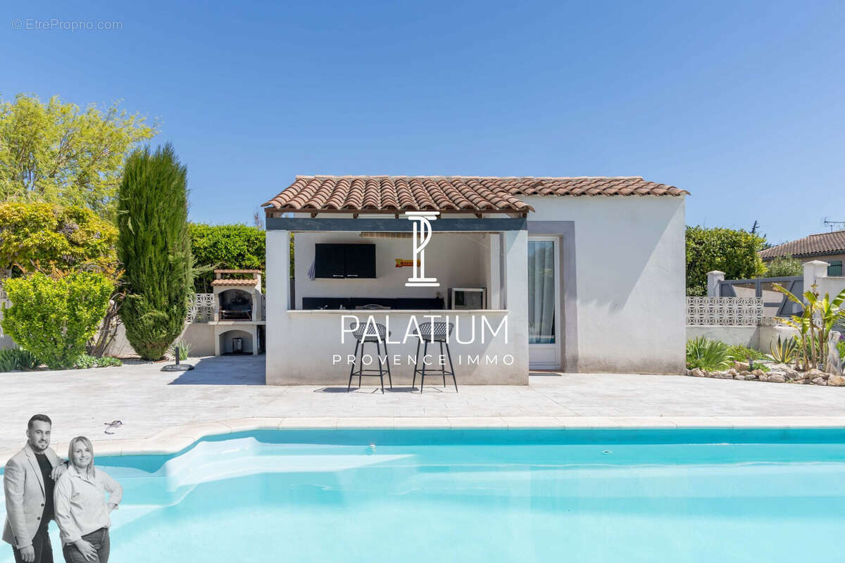 Maison à PELISSANNE