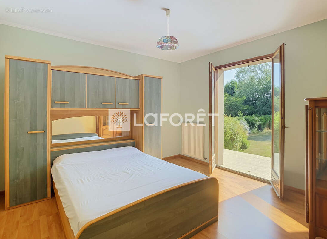Maison Gael 7 pièce(s) 136 m2 - photo 5
