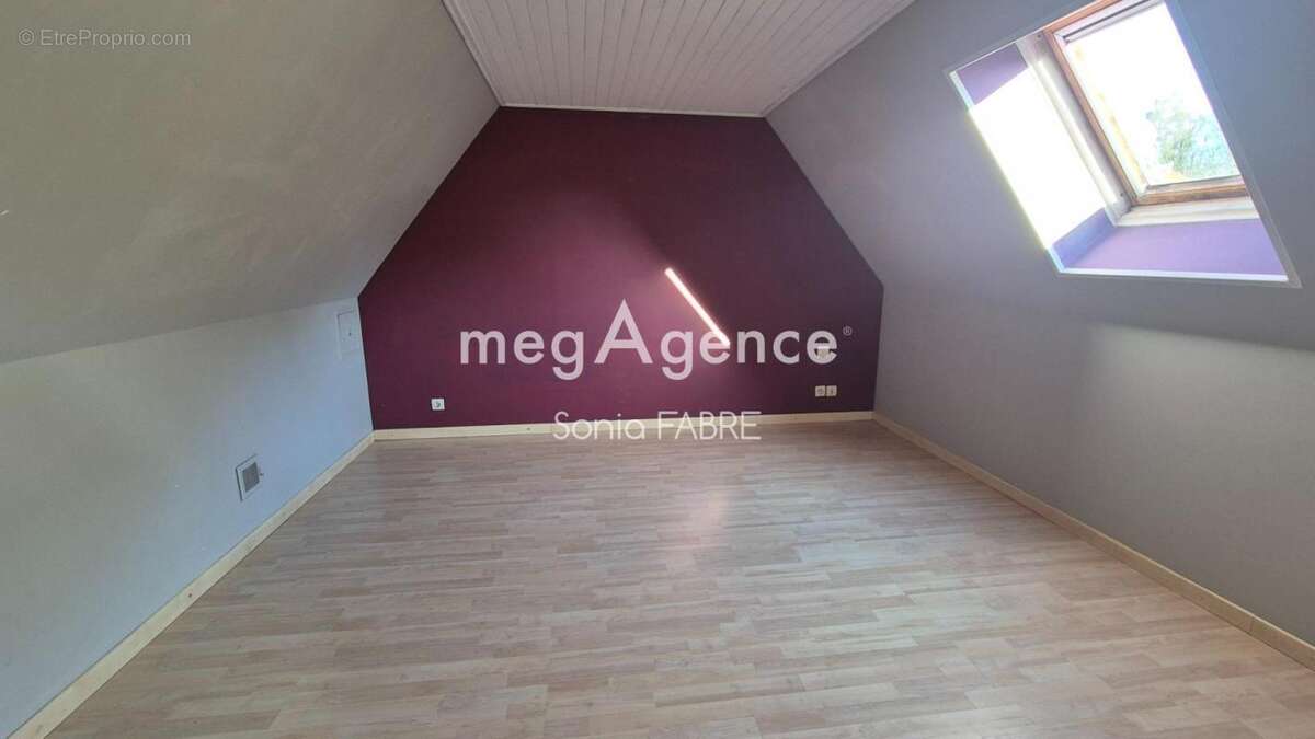 Maison à BOUGUENAIS