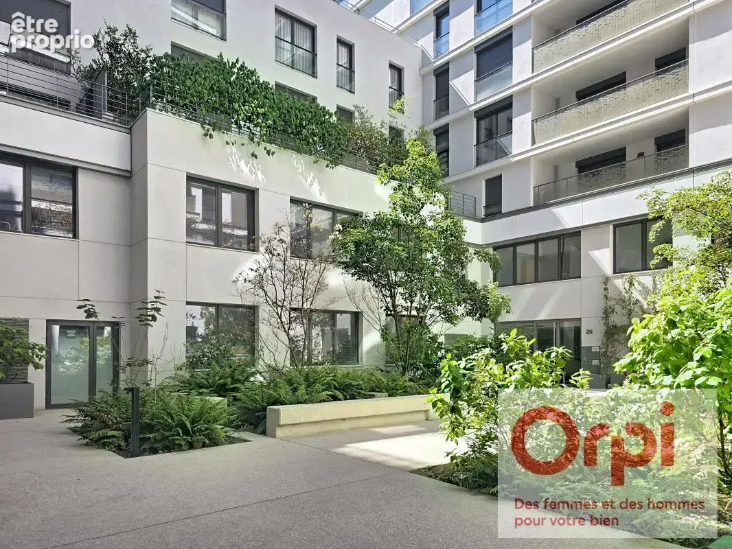  Appartement moderne & calme de 30 m² en centre-ville - photo 5