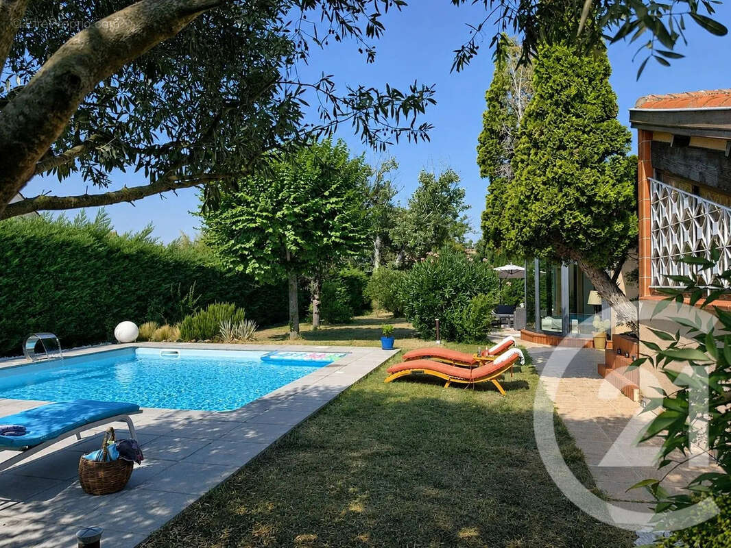 Maison 160 m² à Lavernose-Lacasse  - photo 3