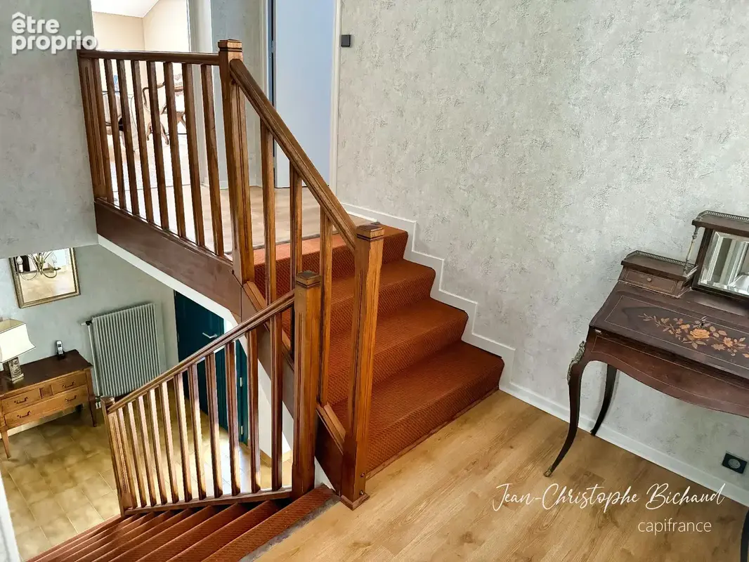 Maison familiale de 169 m² – 5 chambres – Terrain de 910 m² – Chaponost - photo 20