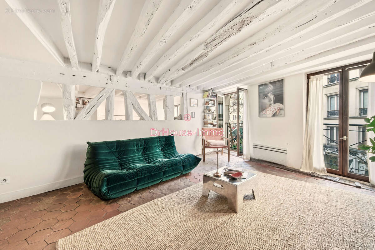 Appartement à PARIS-11E