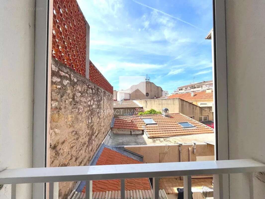 Appartement à HYERES