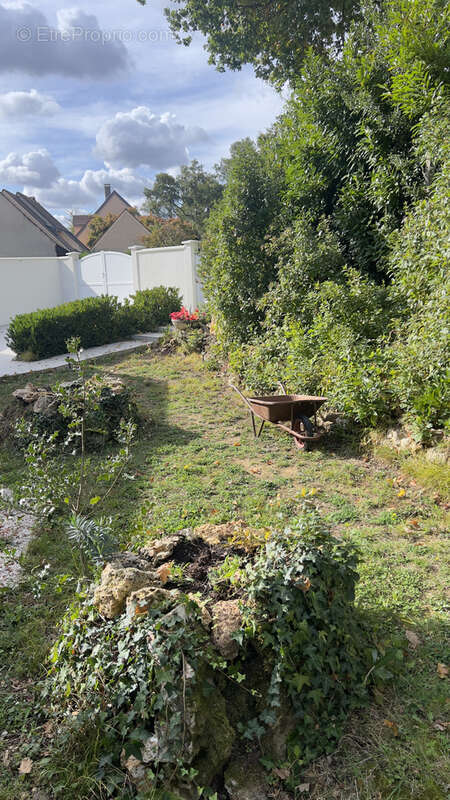Maison à FEUCHEROLLES