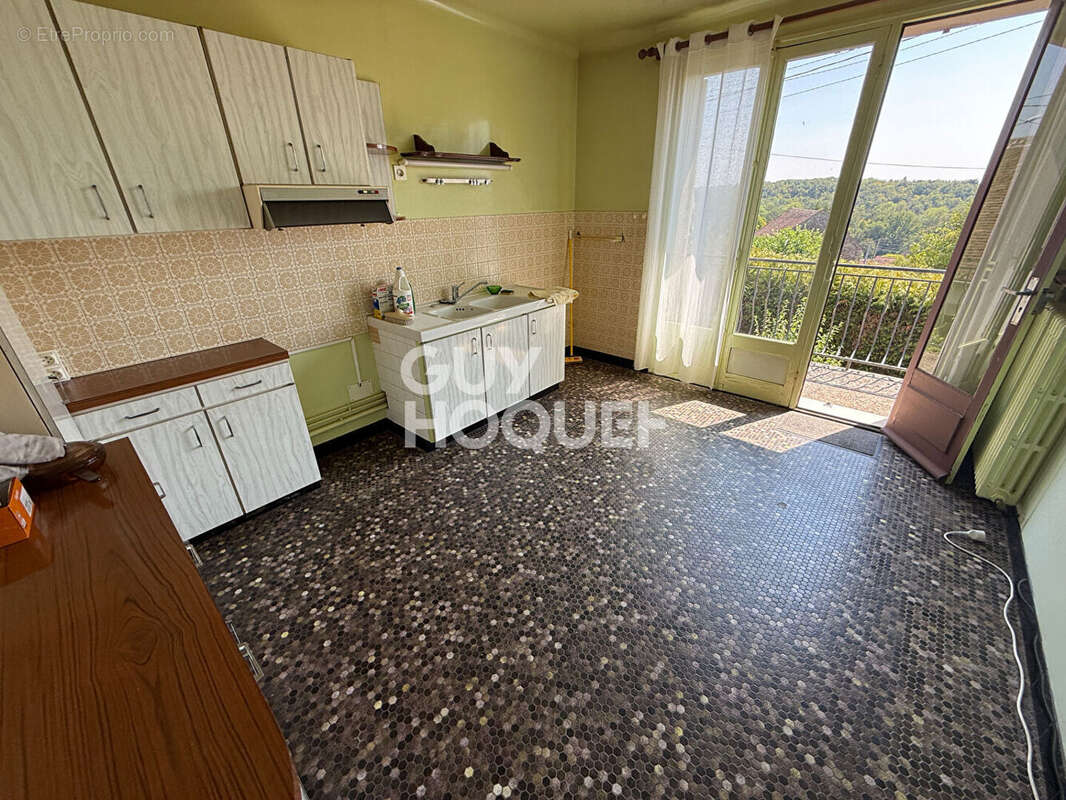 Maison Paley 7 pièce(s) avec 4/5 chambres dans le petit village de Paley A SAISIR - photo 14