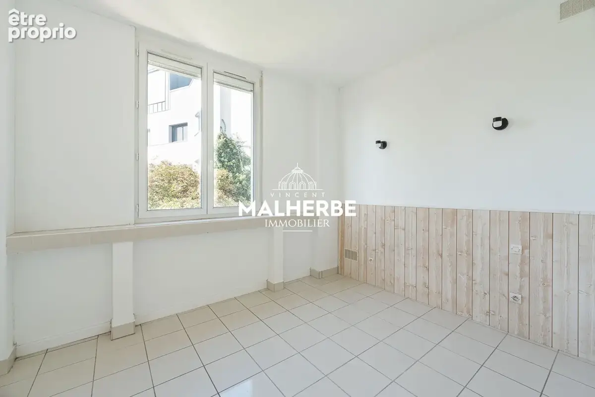 Appartement lumineux avec terrasse et parking - photo 9