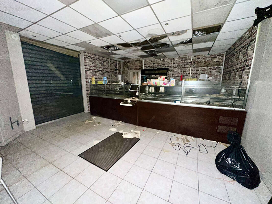 Commerce à LES PAVILLONS-SOUS-BOIS