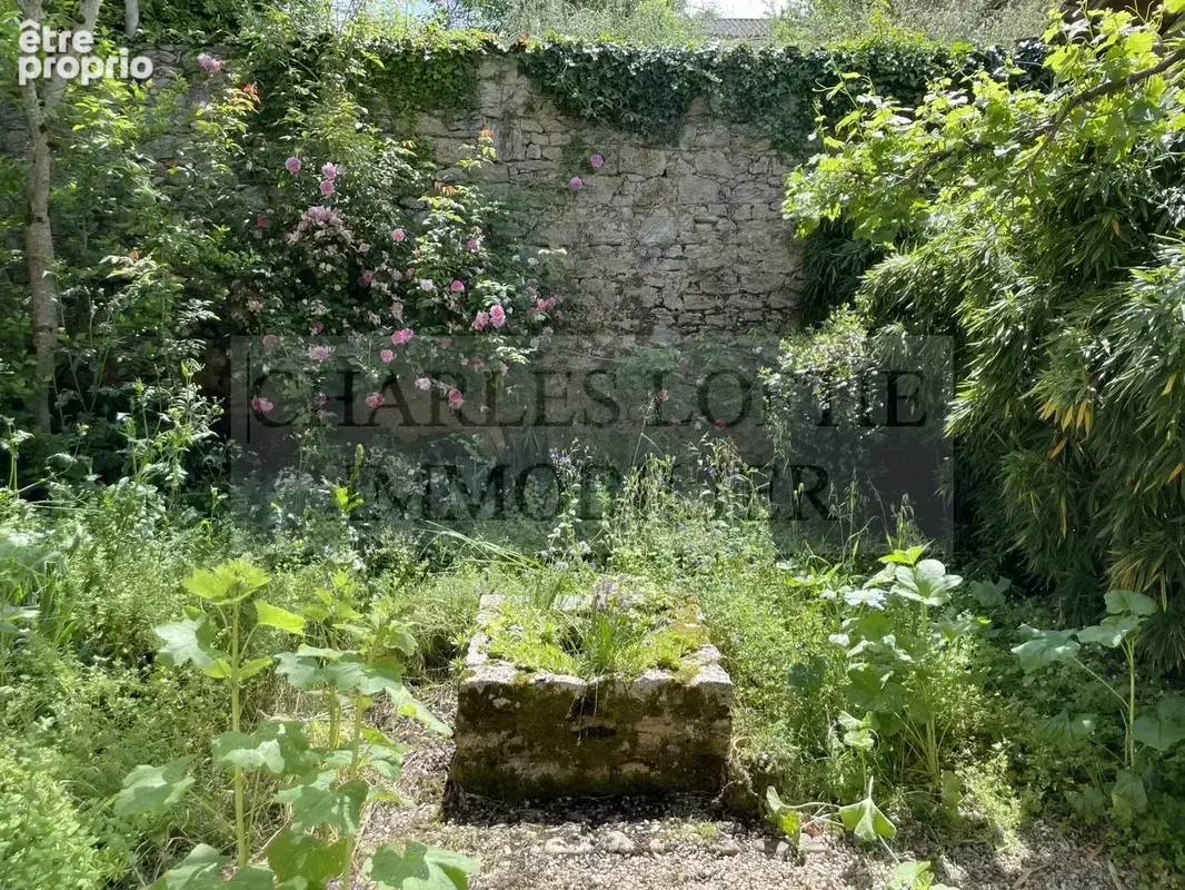 Bel ensemble - corps de ferme avec 3 maisons, un hangar, jardin et verger - photo 33
