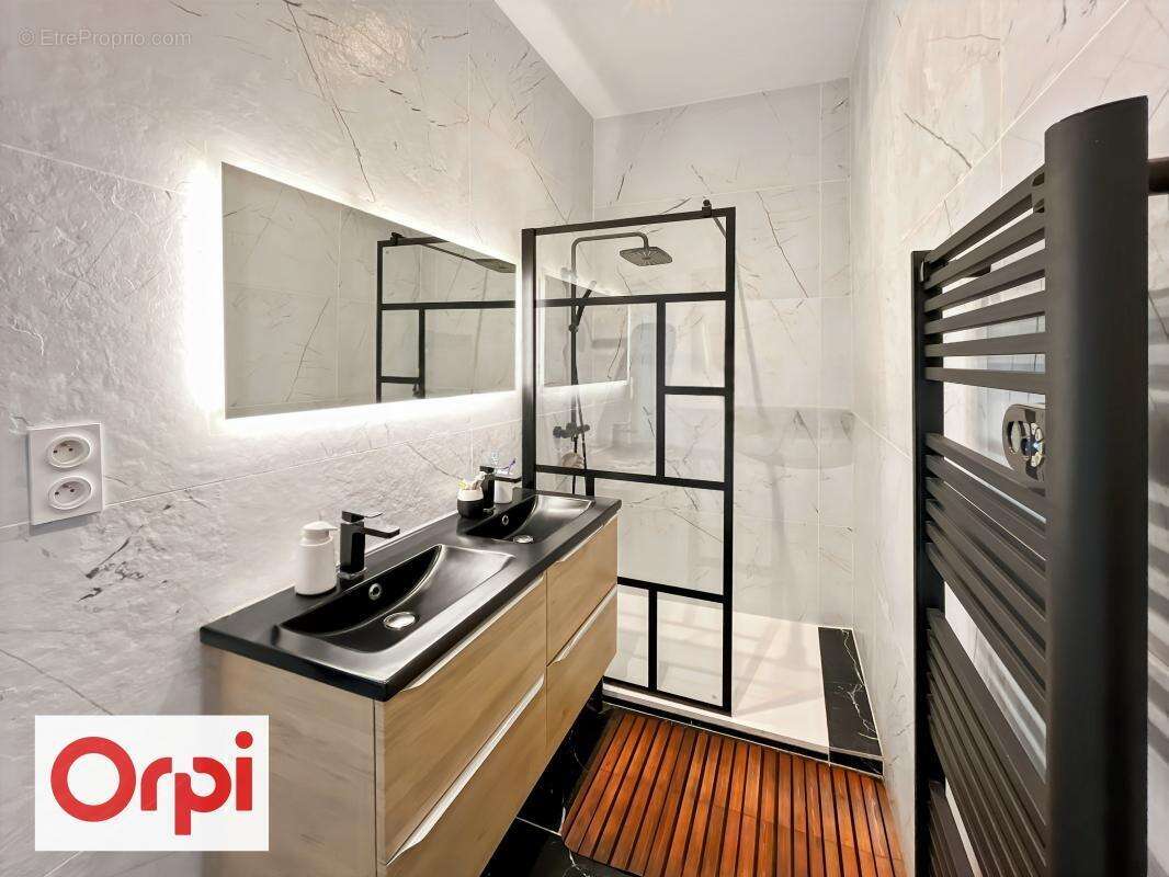 Appartement à BEZIERS